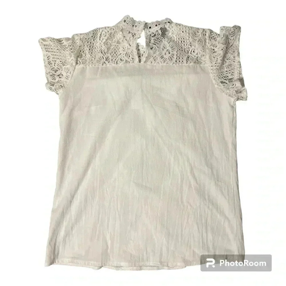 Women’s Shirt No Label Cotton and Lace Size S. Floral lace neck and sleeves. - Picture 2 of 3